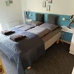 Summer House For Relaxation And Activity גראסטן
