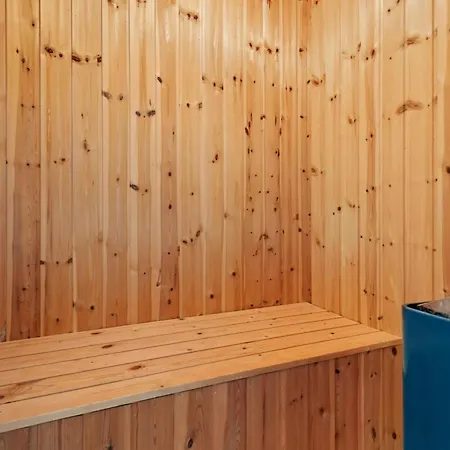 Summer House For Relaxation And Activity 그라스텐